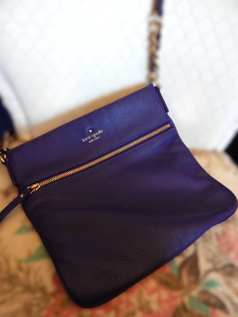 Kate Spade NY Cobble Hill Ellen Crossbody Bag with Gold-Tone Zipper Pocket